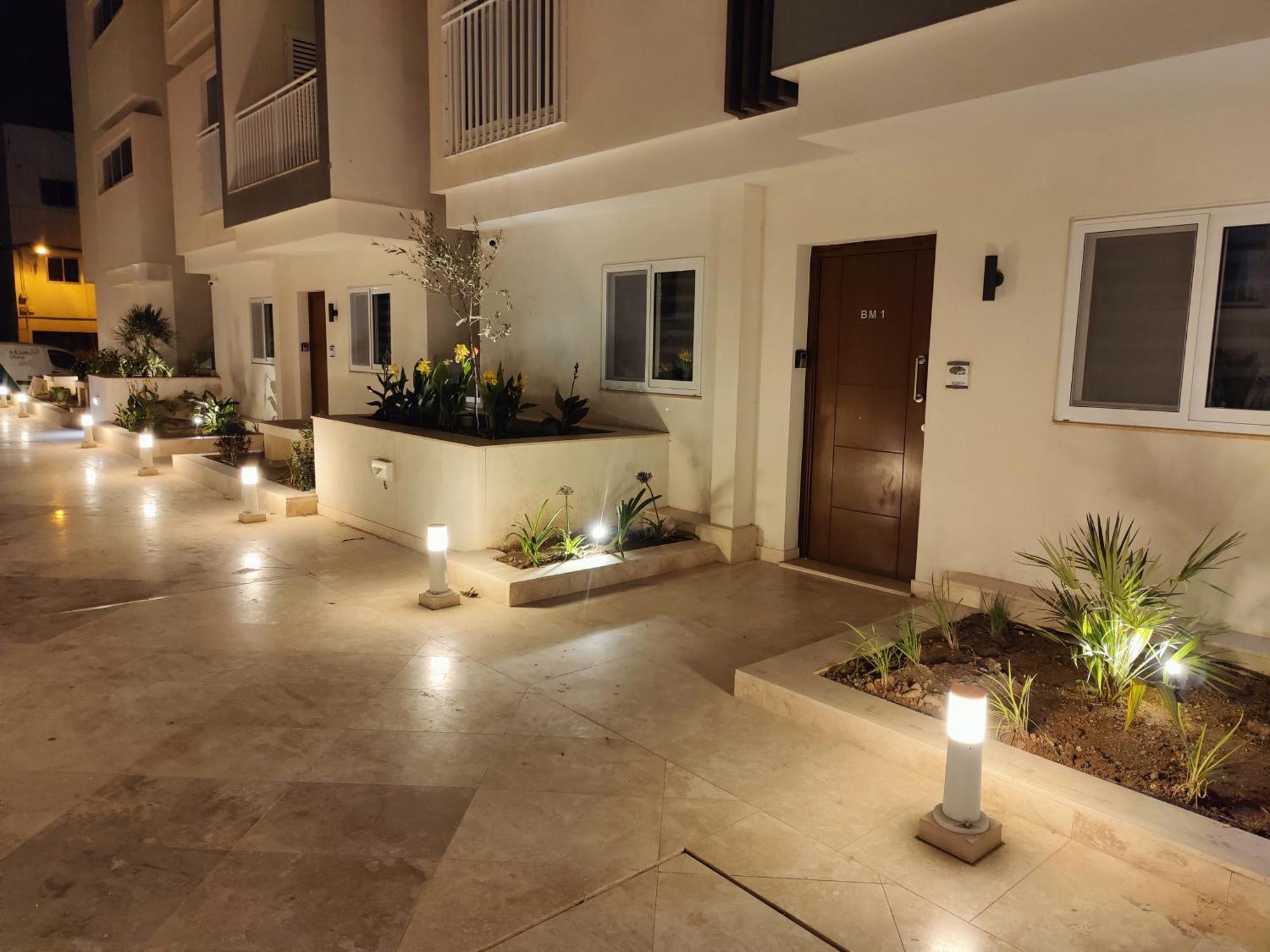The Palm Court Apartment *
