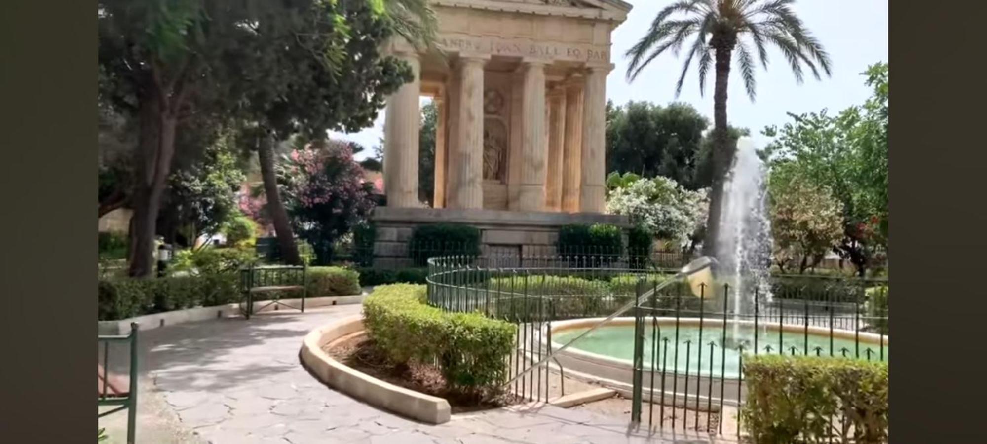 The Palm Court Apartment *